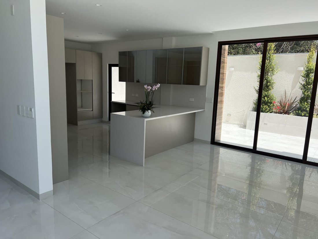 House in Quito, Pichincha, Ecuador 3 - 18661684