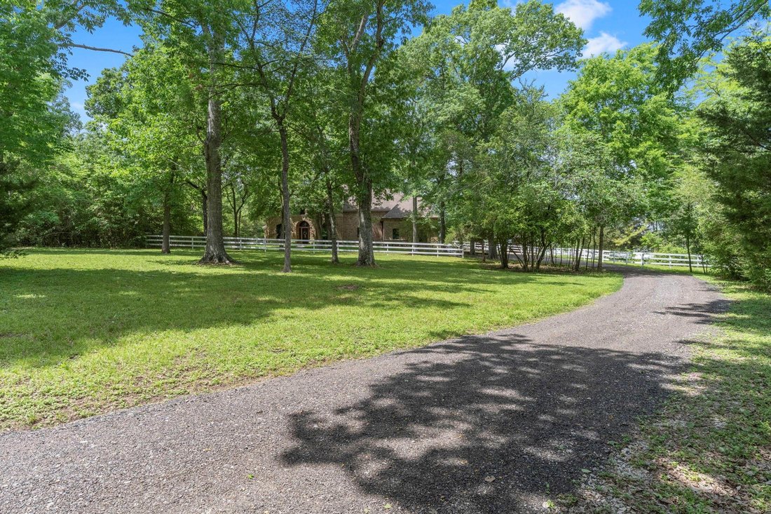 House in Montgomery, Texas, United States 4 - 18666277