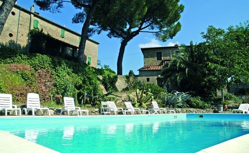 Country House in Roccastrada, Tuscany, Italy 1