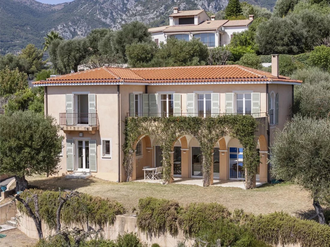 Villa in Menton, Provence-Alpes-Côte d'Azur, France 3 - 16202986