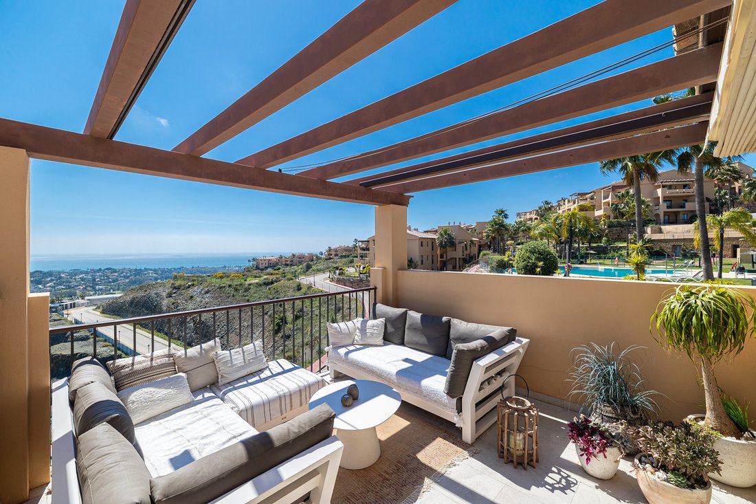 Apartment in Benahavis, Andalusia, Spain 1 - 18665519