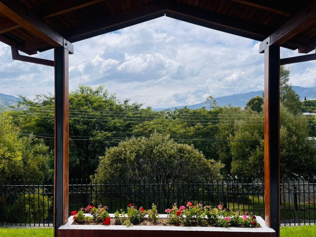 House in Quito, Pichincha, Ecuador 5 - 18661211