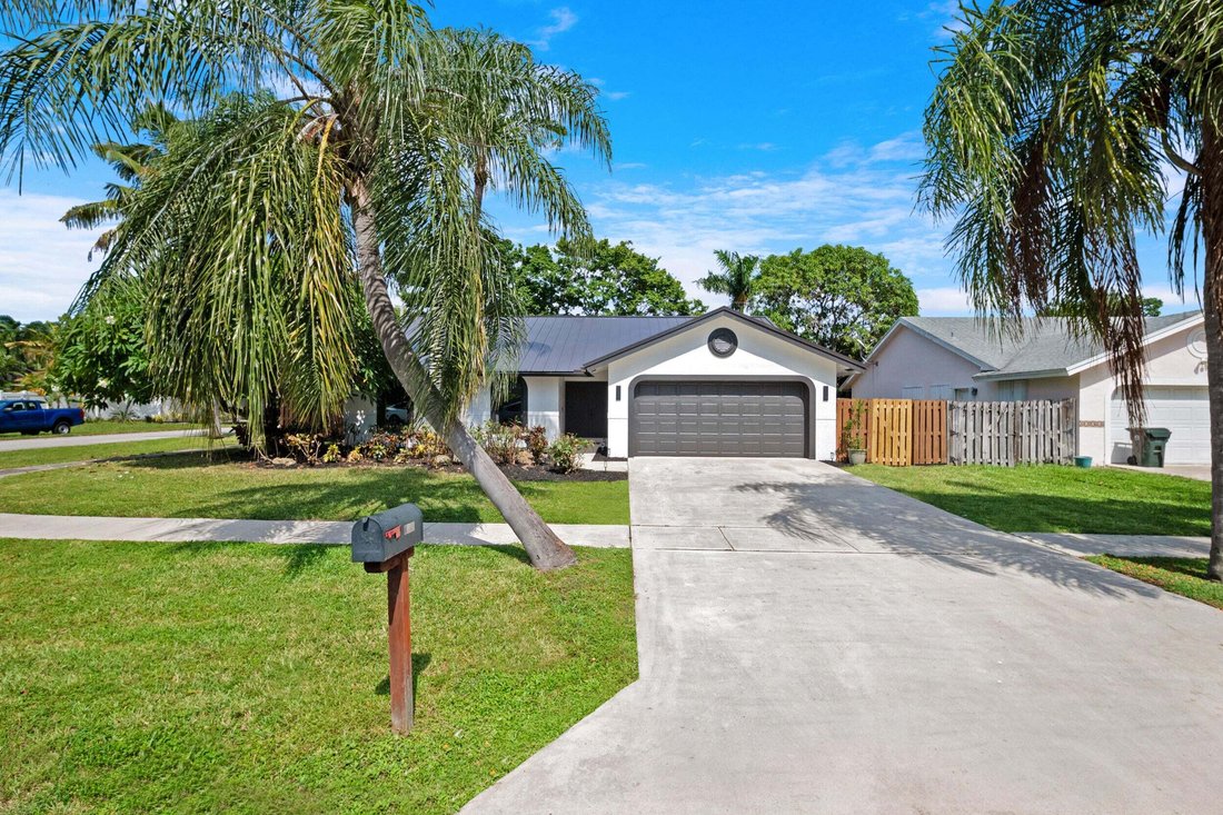 House in Boca Raton, Florida, United States 2 - 18662946
