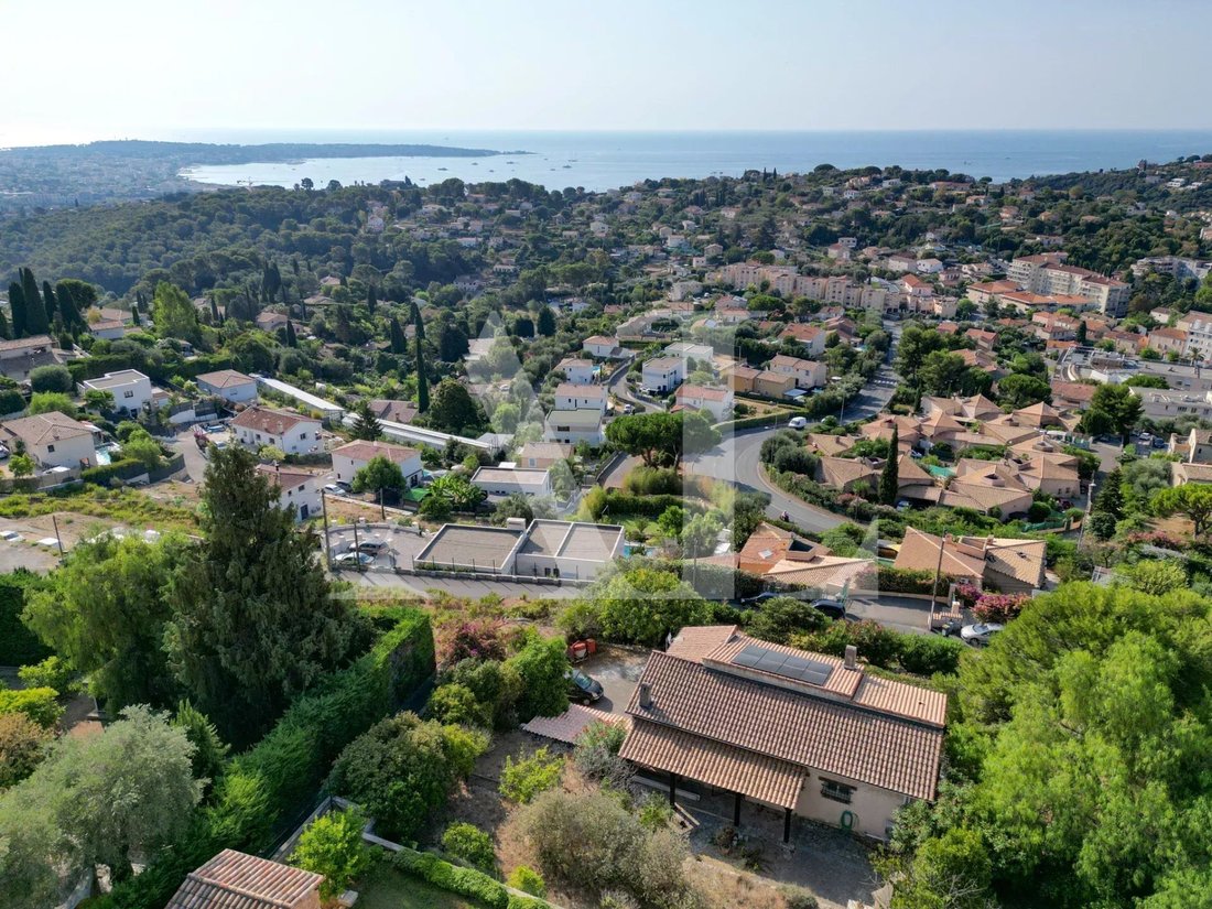 Villa in Les Impiniers-Font de Cine-Vaucontrade, Vallauris, France 3 - 18666958