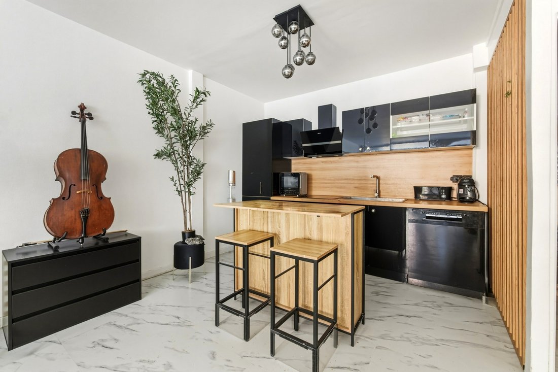 Apartment in Palais Royal, Paris 1er Arrondissement, Paris 5 - 18659648