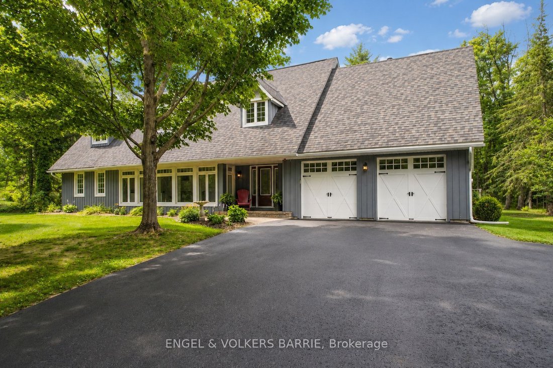 House in Medonte, Ontario, Canada 2 - 18666515