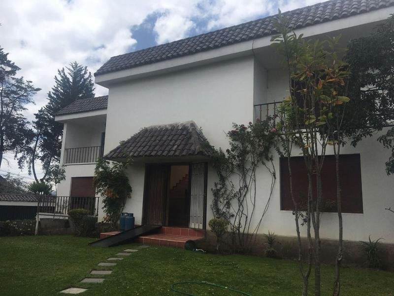 Land in Quito, Pichincha, Ecuador 2 - 18660180