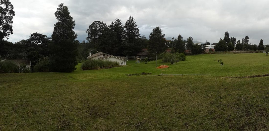 Land in Quito, Pichincha, Ecuador 2 - 18660658