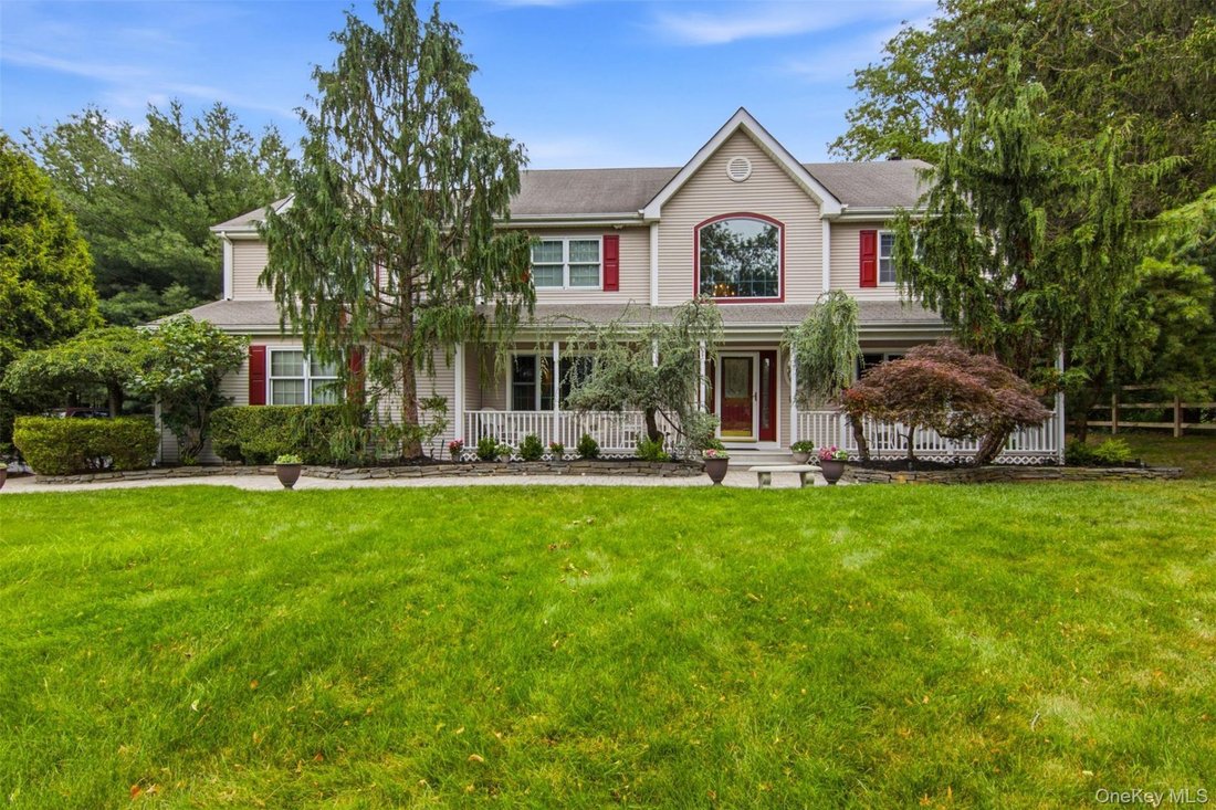 House in Setauket- East Setauket, New York, United States 1 - 18665276