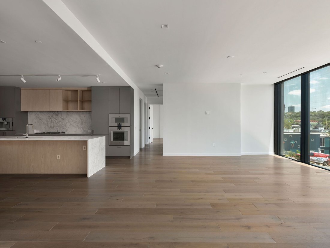 Condo in Austin, Texas, United States 2 - 18666480