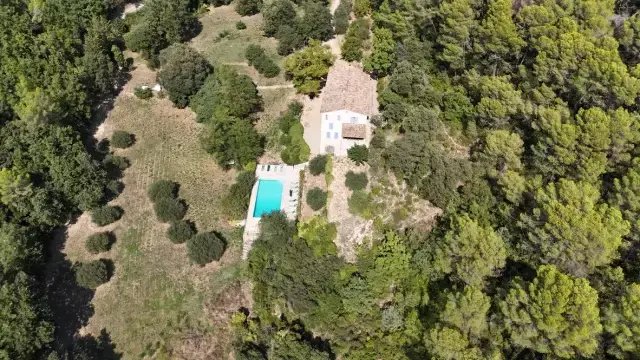 Estate in Est, Lorgues, France 1 - 18281262