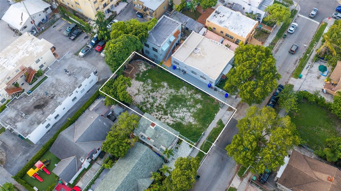 Land in Miami, Florida, United States 3 - 18664308