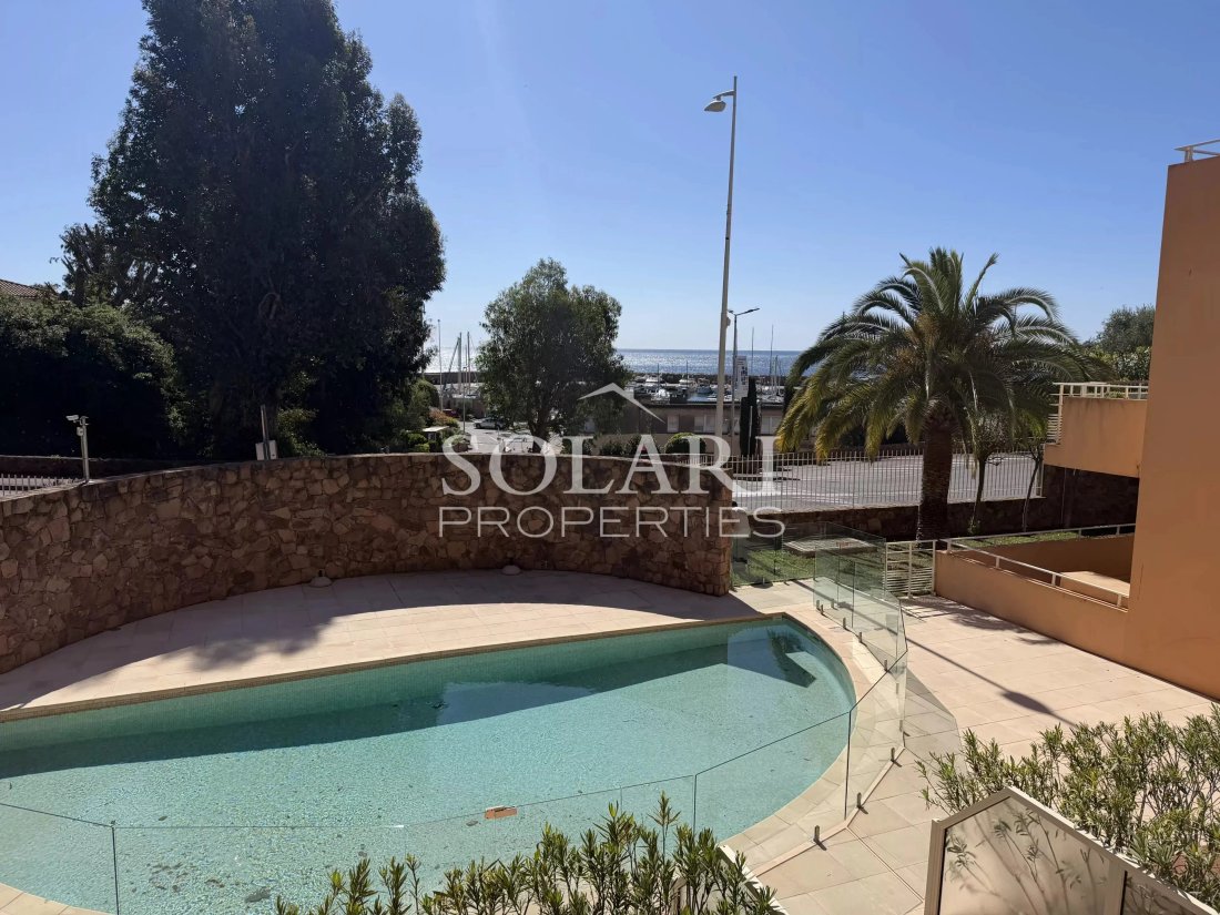 Apartment in Théoule-sur-Mer, Provence-Alpes-Côte d'Azur, France 2 - 17779451