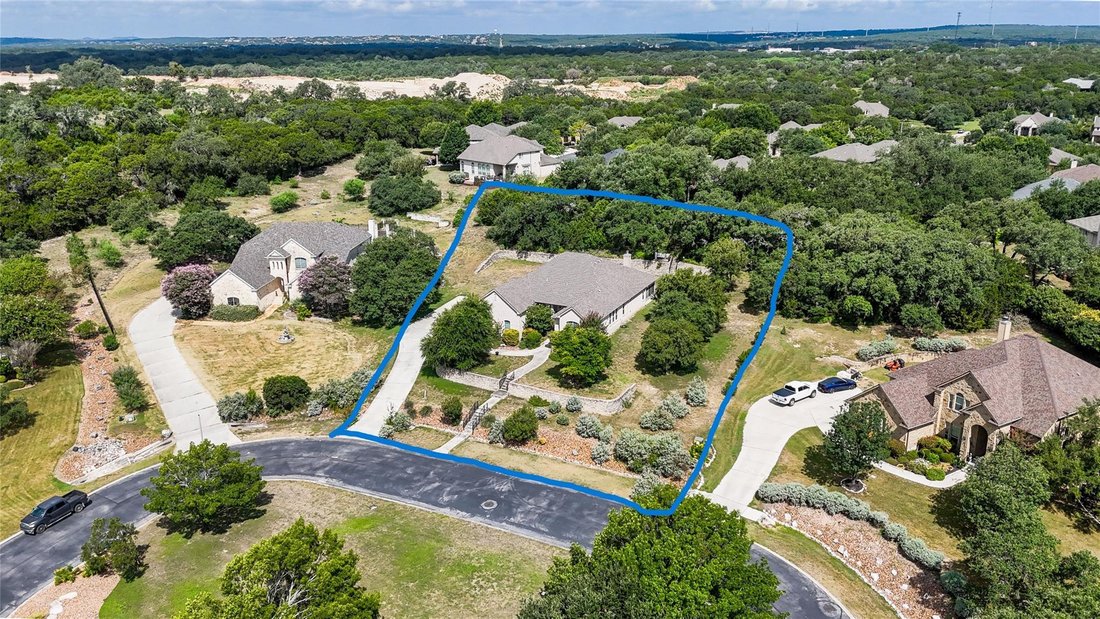 House in New Braunfels, Texas, United States 2 - 18669412