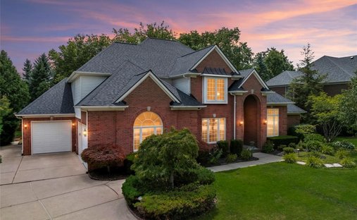 House in Troy, Michigan, United States 1