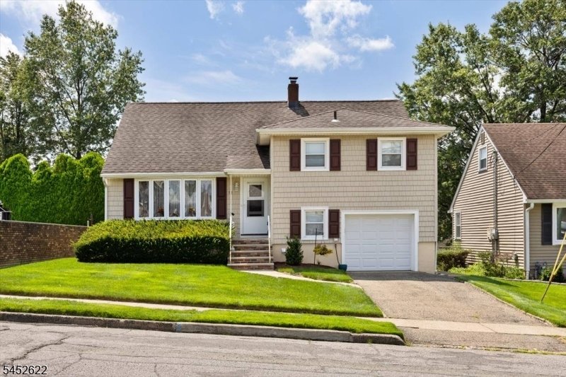 House in Clifton, New Jersey, United States 1 - 18660010