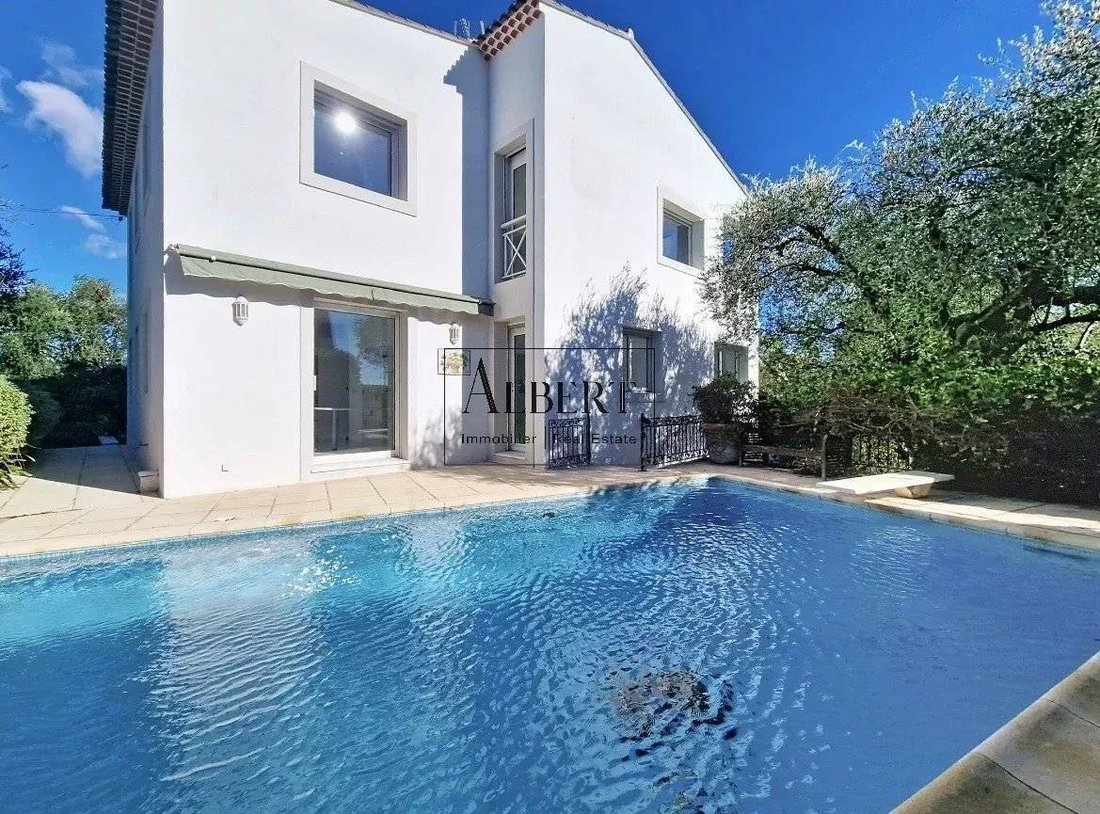 House in Cannes, Provence-Alpes-Côte d'Azur, France 3 - 17090601