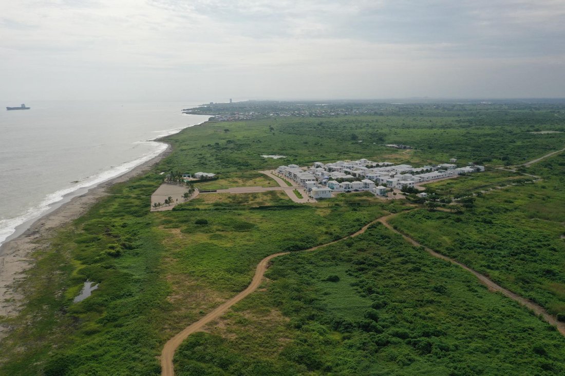 Land in Data de Posorja, Guayas, Ecuador 2 - 18660495