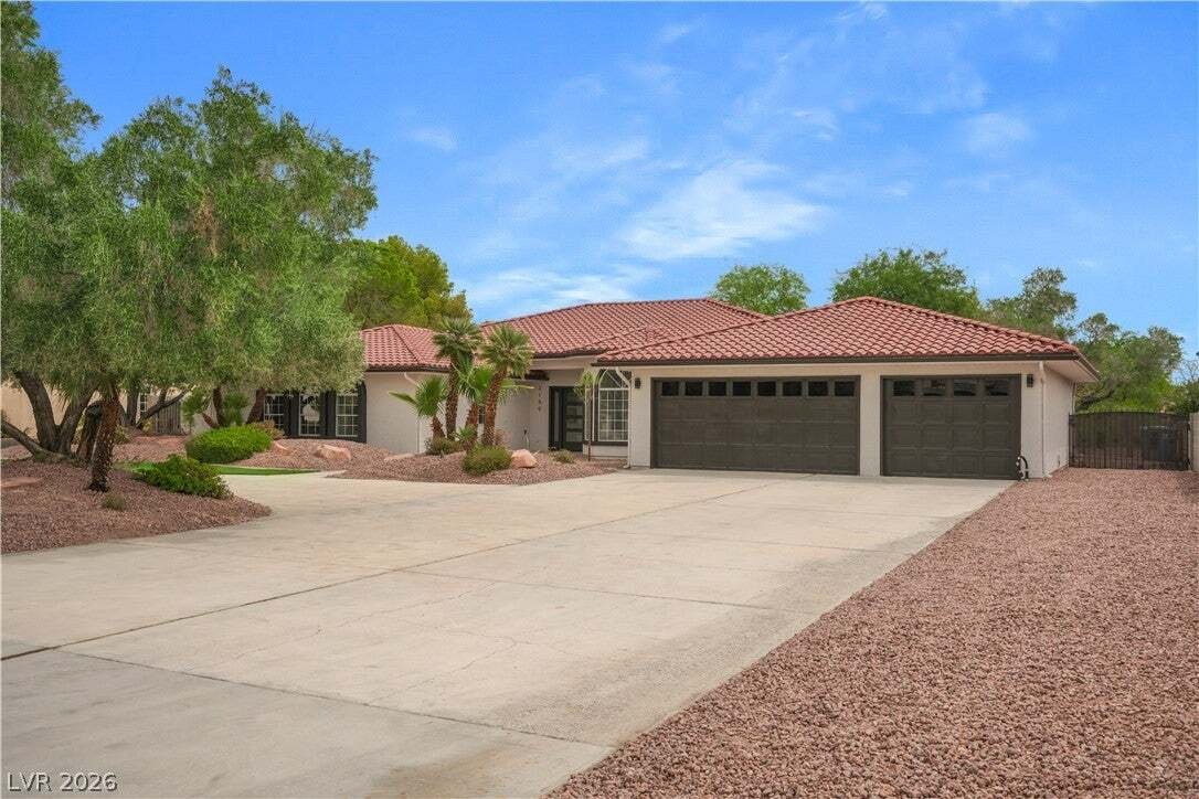 House in Las Vegas, Nevada, United States 4 - 18670658