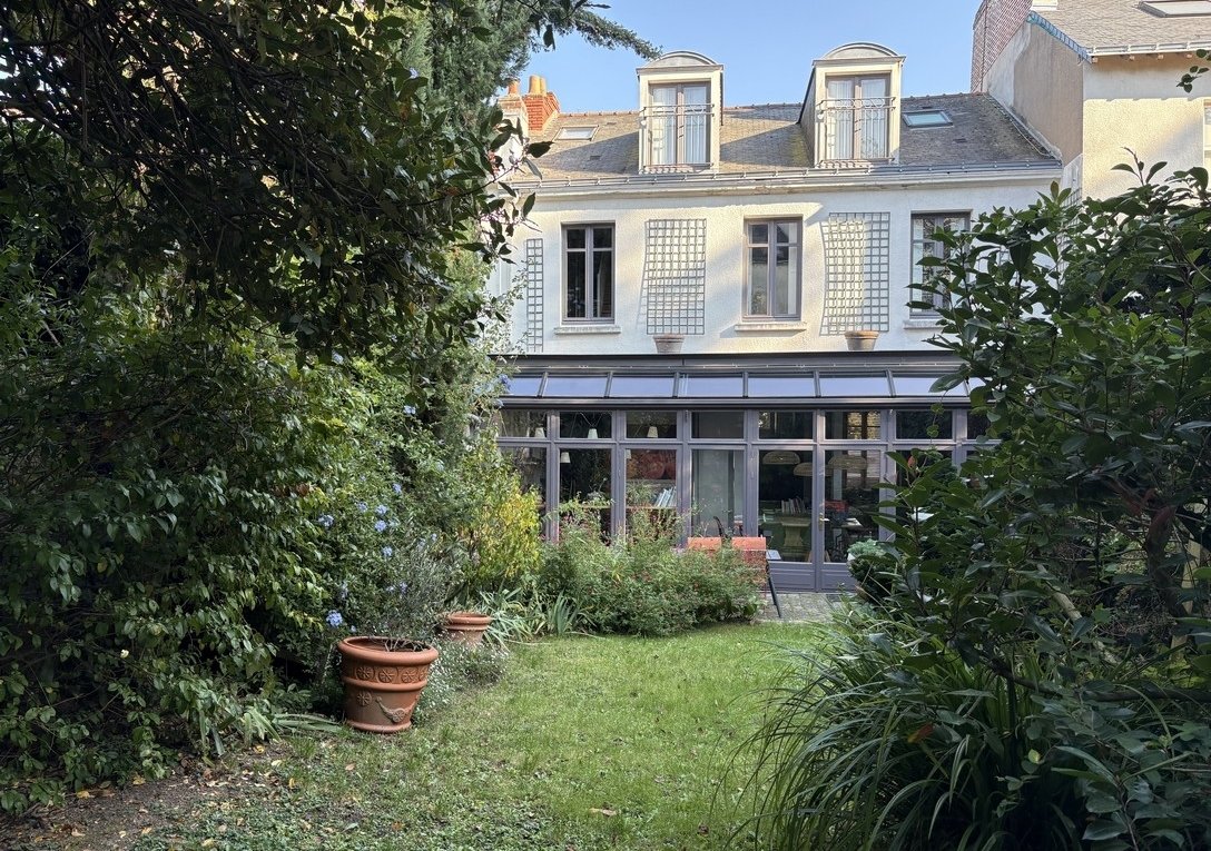 House in Nantes, Pays de la Loire, France 1 - 16126384