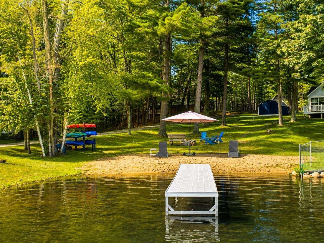 House in Traverse City, Michigan, United States 3 - 18659235