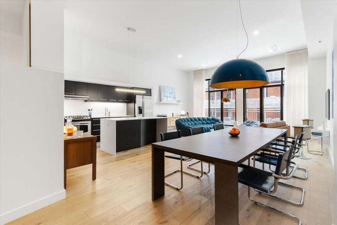 Condo in Montréal, Quebec, Canada 2 - 18666578