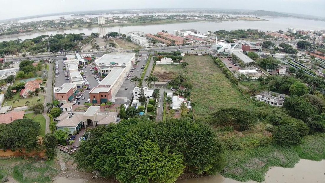 Land in Samborondón, Guayas, Ecuador 4 - 18660111