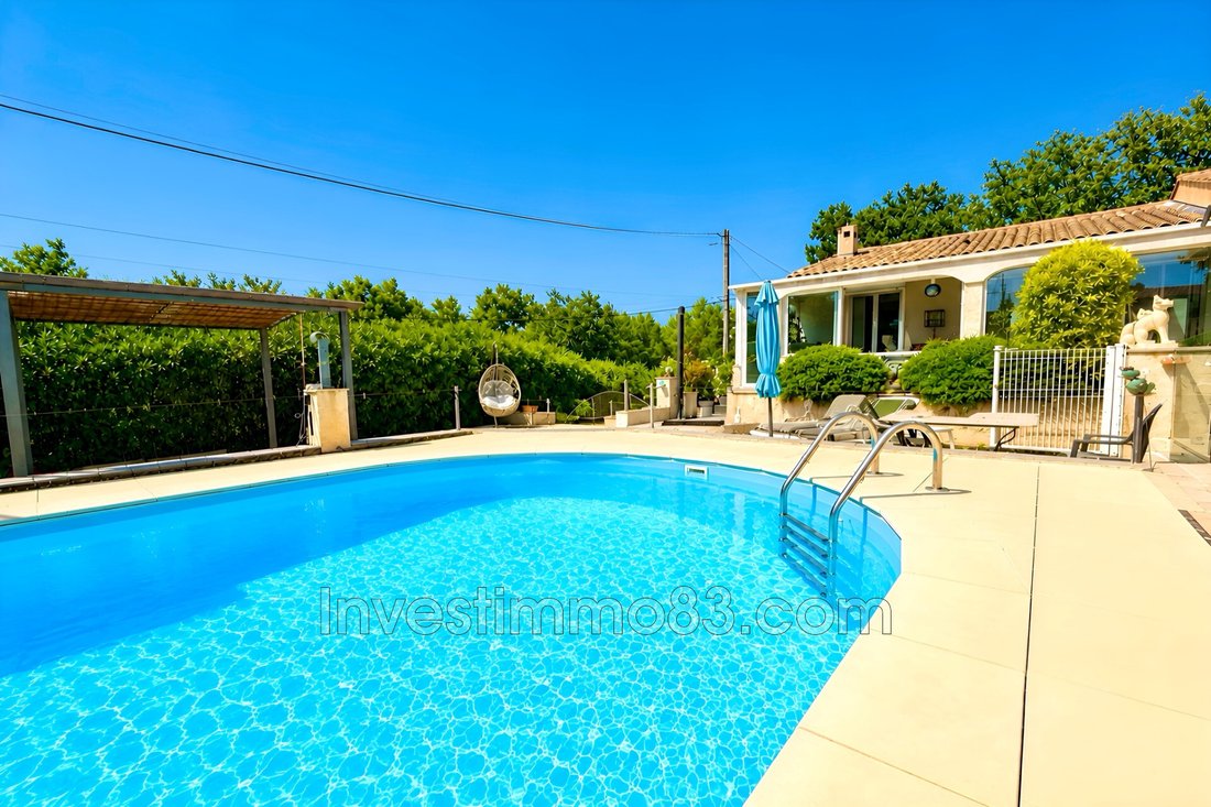 Villa in Rocbaron, Provence-Alpes-Côte d'Azur, France 3 - 18668229