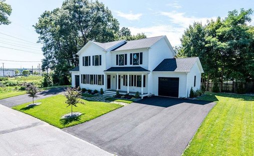 Warwick, Rhode Island, United States 1