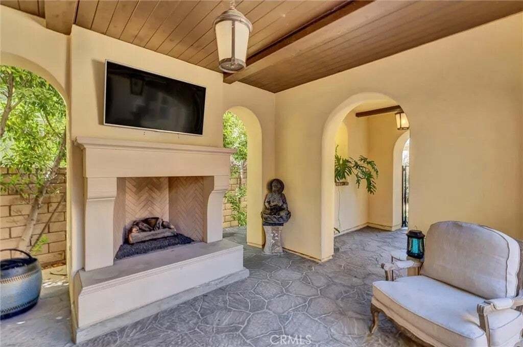 House in Azusa, California, United States 5 - 18670814