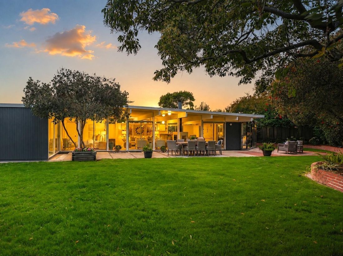 House in San Mateo, California, United States 1 - 18666336