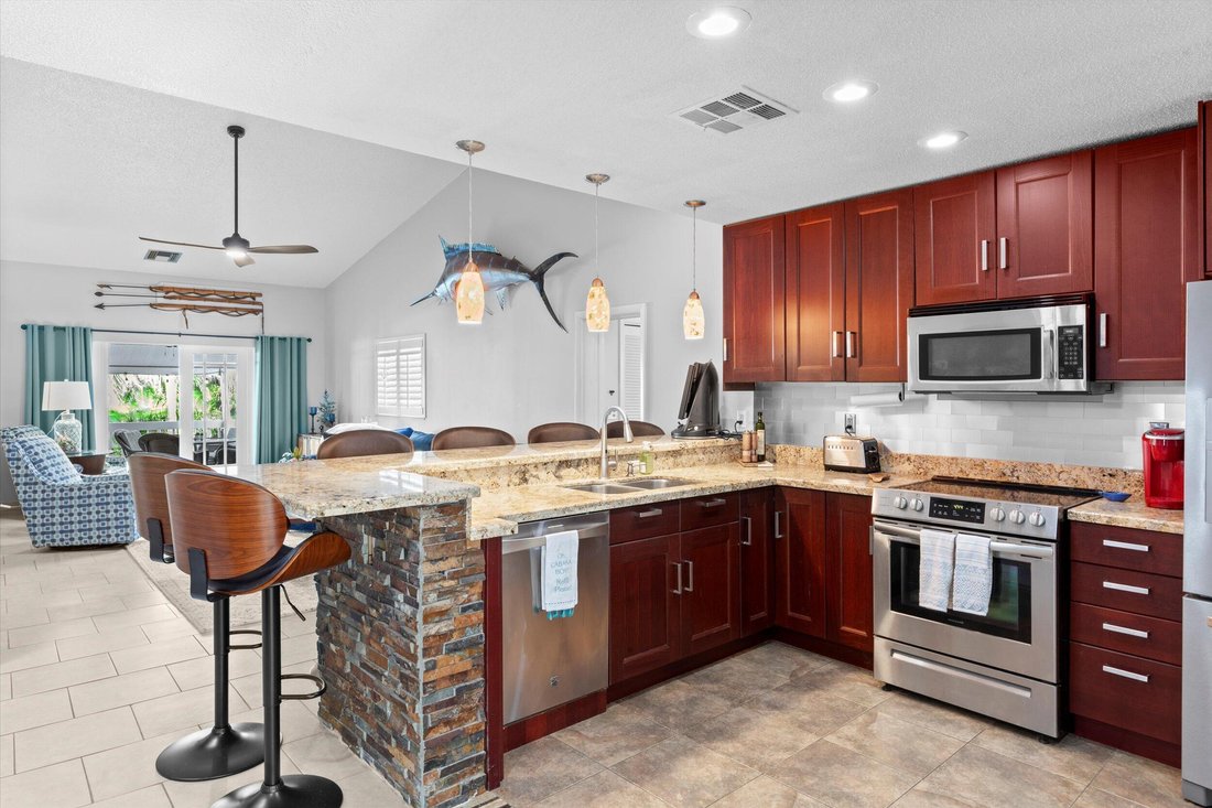 Townhouse in Key West, Florida, United States 4 - 18662416