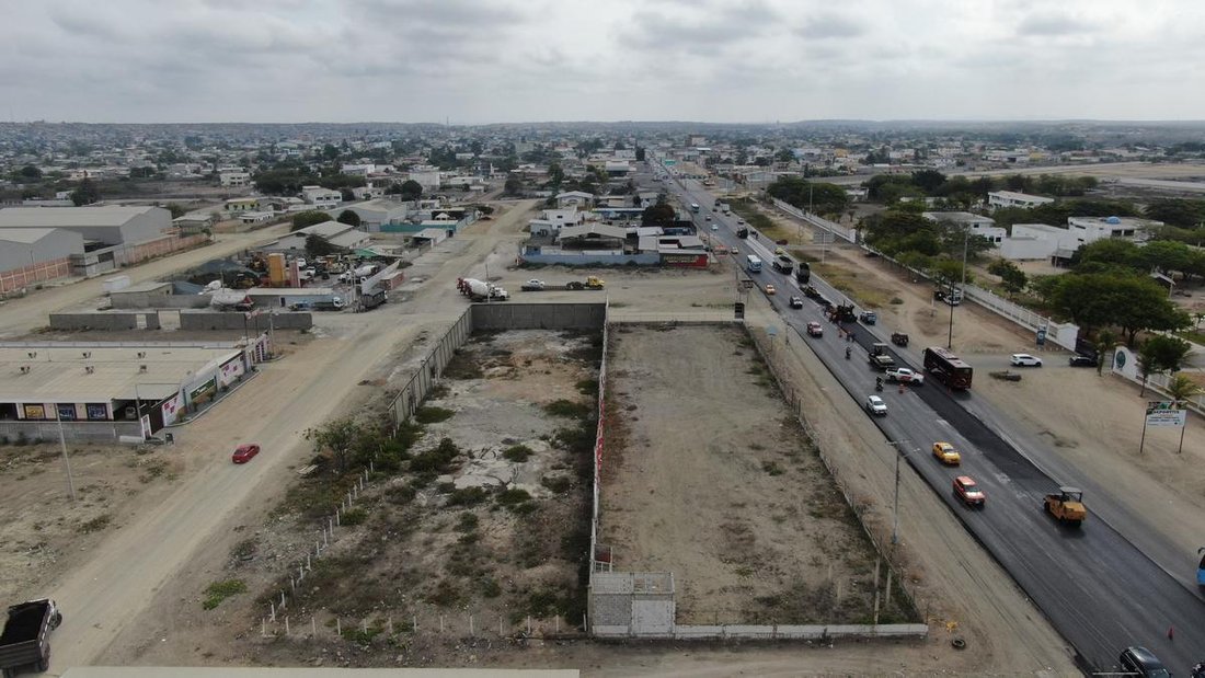 Land in La Libertad, Santa Elena, Ecuador 4 - 18660039