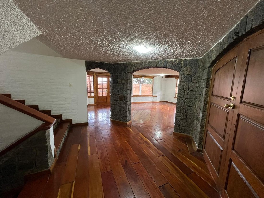 House in Quito, Pichincha, Ecuador 5 - 18666610