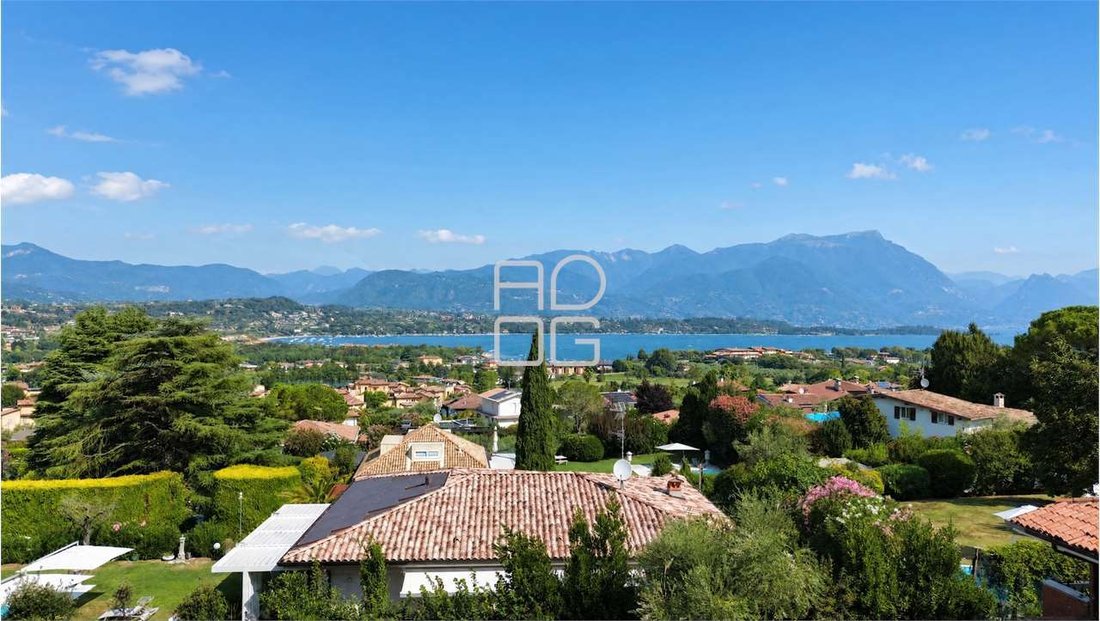 Villa in Manerba del Garda, Lombardy, Italy 5 - 18663394