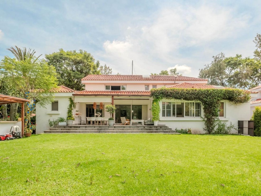 House in Quito, Pichincha, Ecuador 2 - 18661463