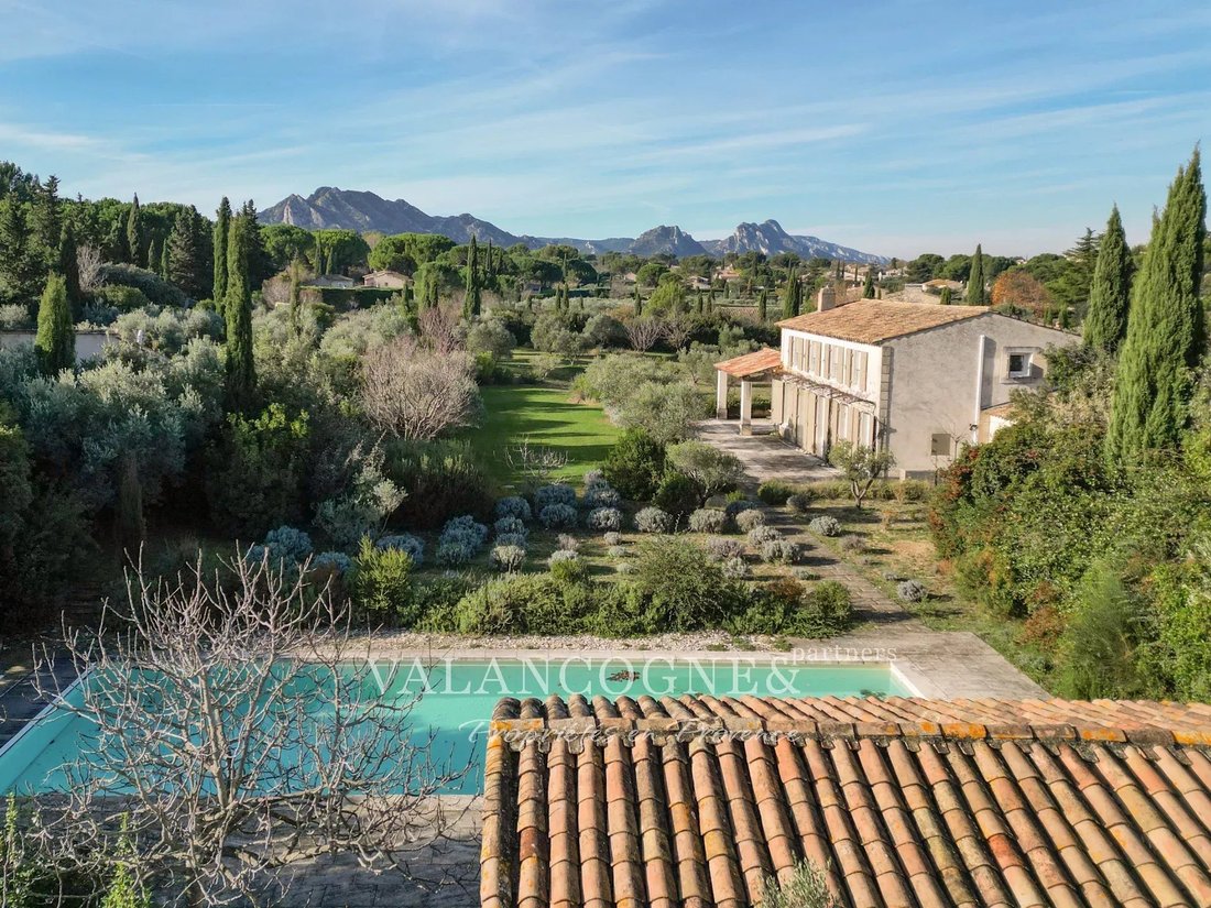House in Eygalières, Provence-Alpes-Côte d'Azur, France 1 - 16656022