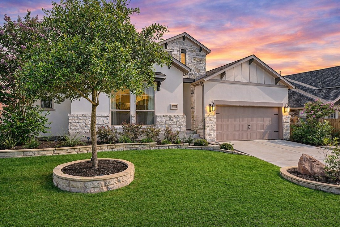 House in Georgetown, Texas, United States 1 - 18669063