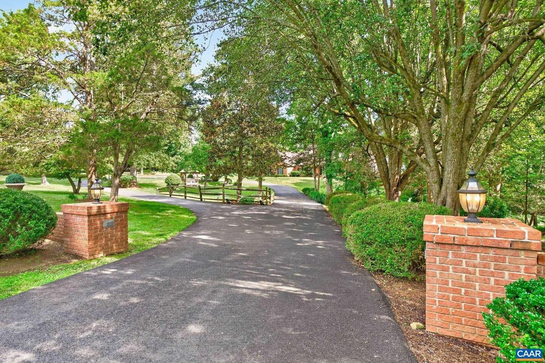 House in Charlottesville, Virginia, United States 4 - 18663063