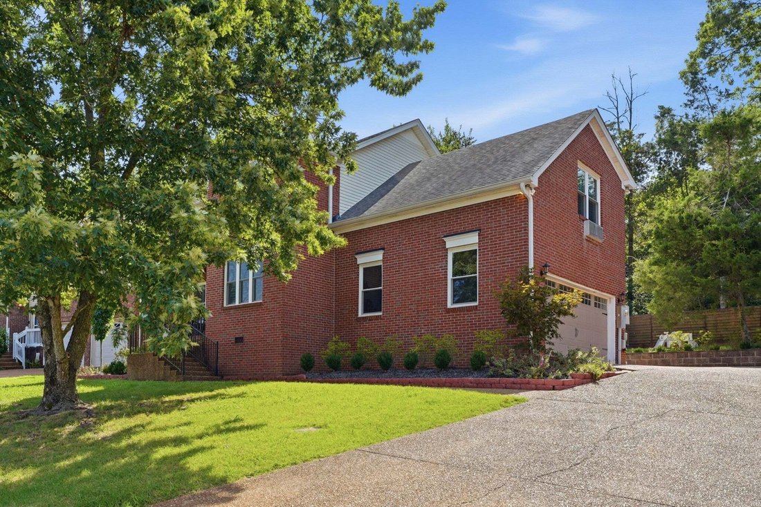 House in Nashville, Tennessee, United States 3 - 18670749