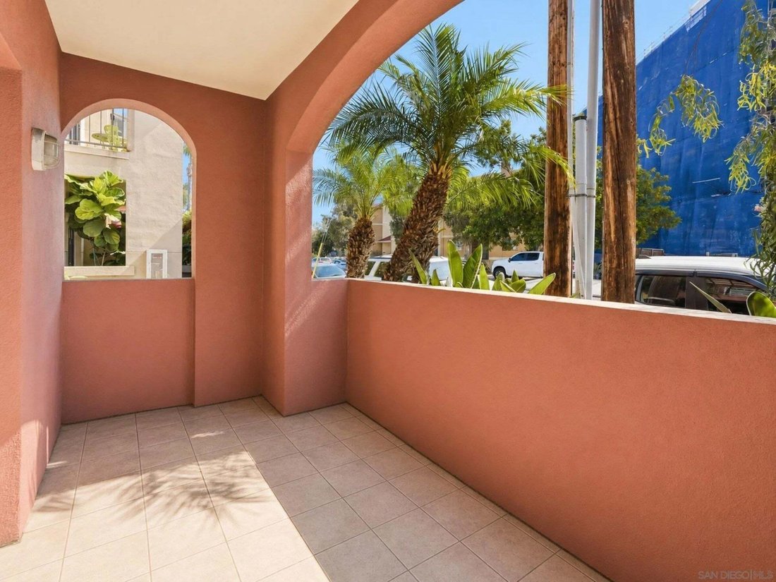 Townhouse in San Diego, California, United States 5 - 18669354