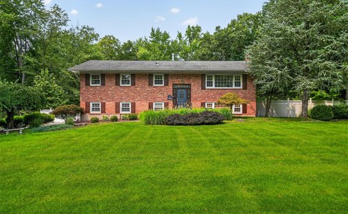 House in New City, New York, United States 1