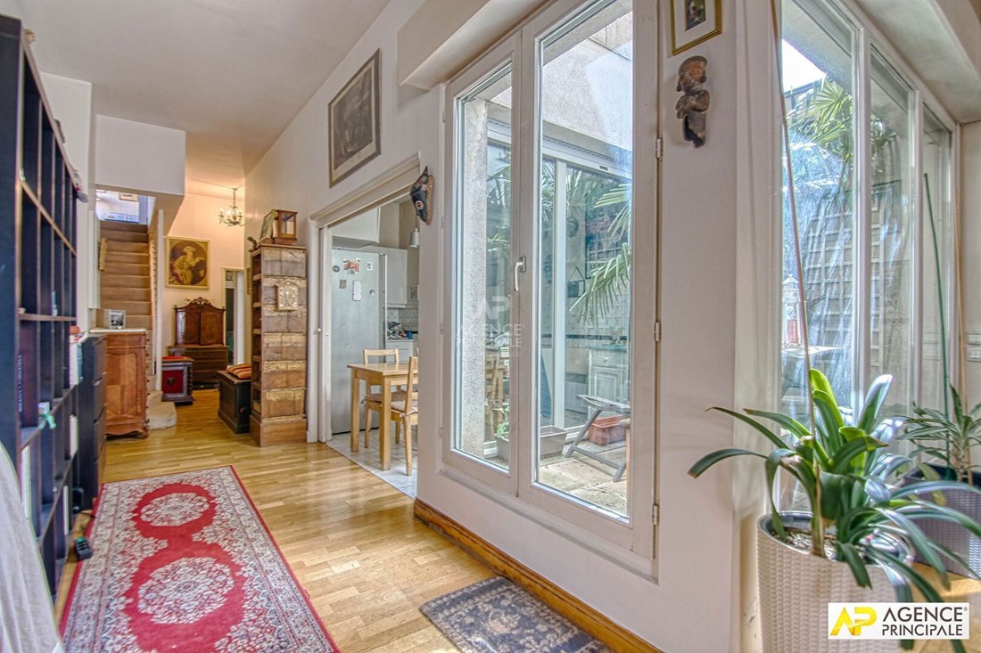 Apartment in Domaine National du Château, Versailles, France 1 - 18660251