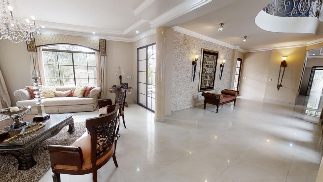 House in Guayaquil, Guayas, Ecuador 2 - 18660223