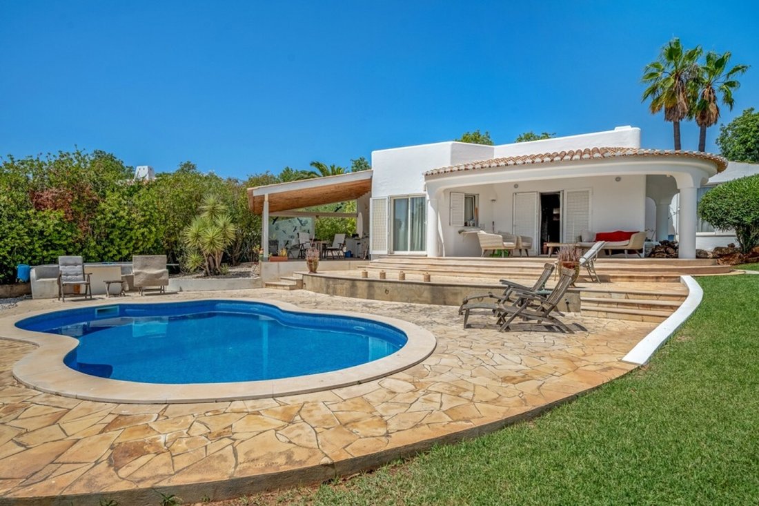 House in Olhos de Agua, Algarve, Portugal 1 - 18670394