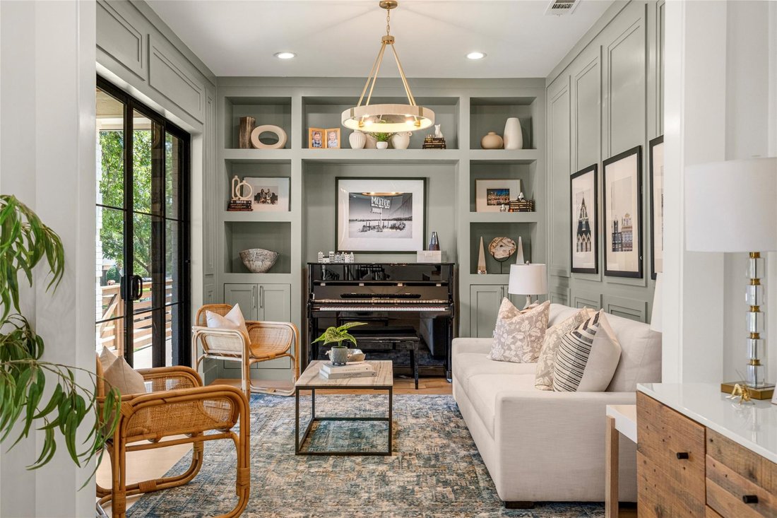 House in Grapevine, Texas, United States 4 - 18670979