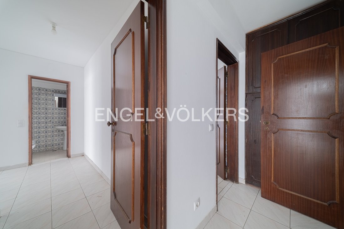 Apartment in Arroios, Lisbon, Portugal 5 - 17575308