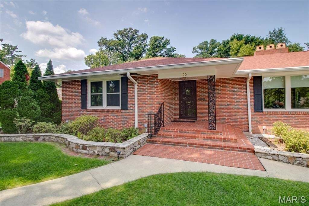 House in Alton, Illinois, United States 5 - 18662211
