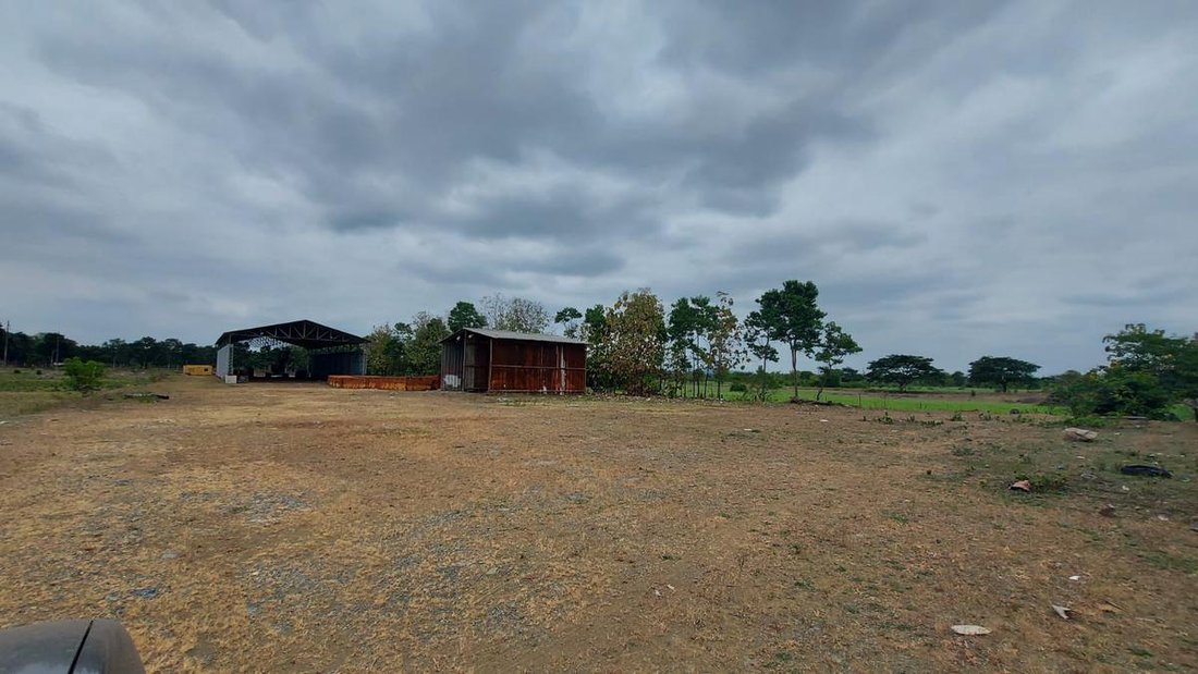 Land in Isidro Ayora, Guayas, Ecuador 4 - 18660459