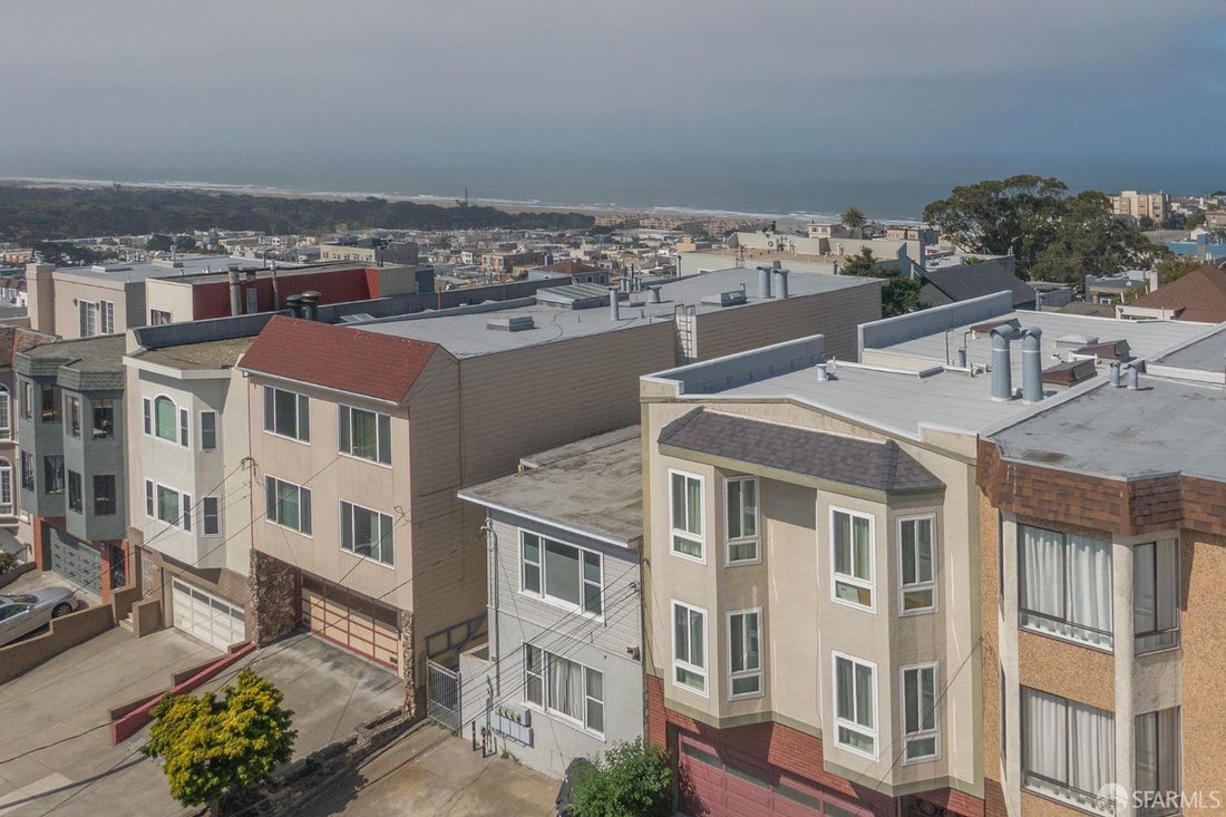 San Francisco, California, United States 2 - 18662686